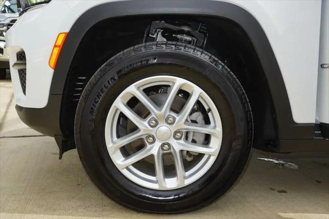 2025 Jeep Grand Cherokee Laredo X 4x4