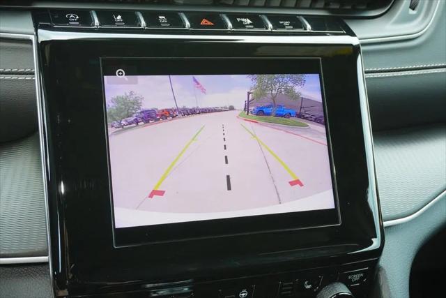 2025 Jeep Grand Cherokee Laredo X 4x4