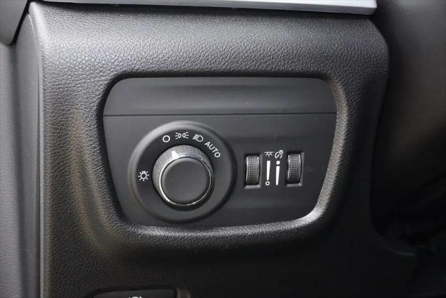 2025 Jeep Grand Cherokee Laredo X 4x4