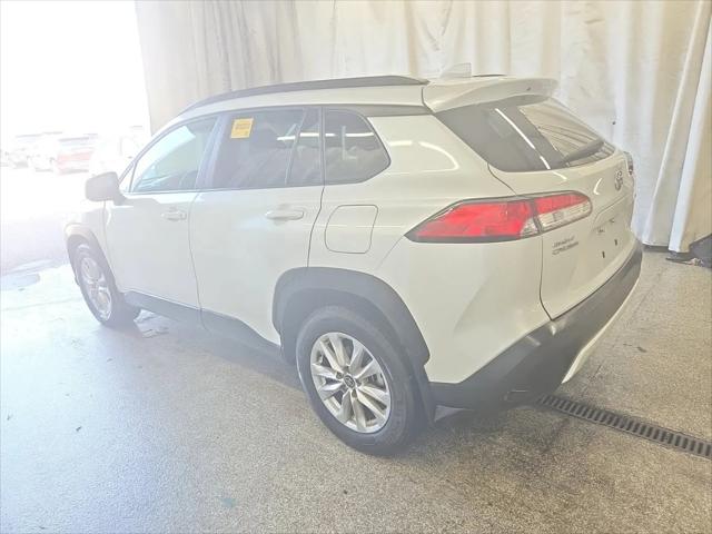 2024 Toyota Corolla Cross LE