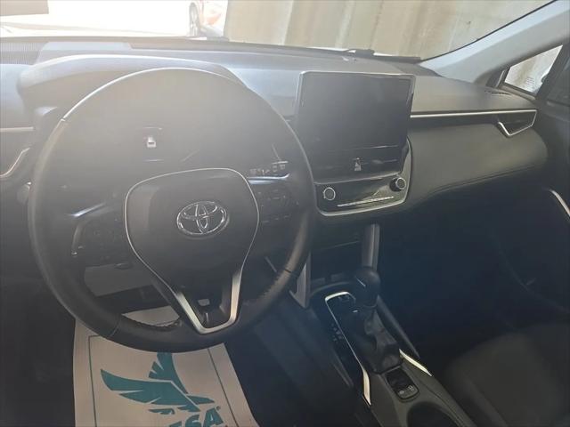 2024 Toyota Corolla Cross LE