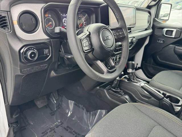 2025 Jeep Wrangler 4-Door Summit 4x4