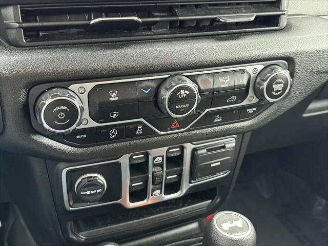 2025 Jeep Wrangler 4-Door Summit 4x4