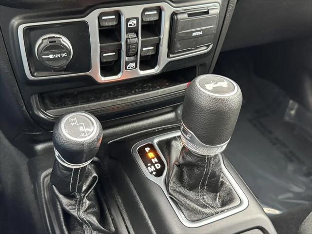 2025 Jeep Wrangler 4-Door Summit 4x4