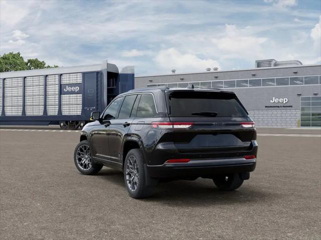 2026 Jeep Grand Cherokee Summit 4x4