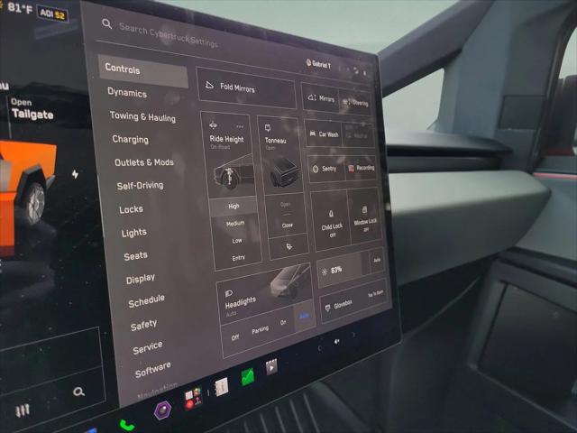 2025 Tesla Cybertruck All-Wheel Drive