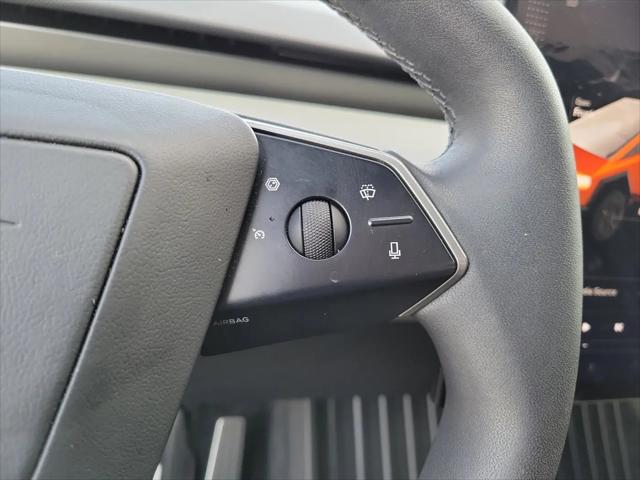 2025 Tesla Cybertruck All-Wheel Drive