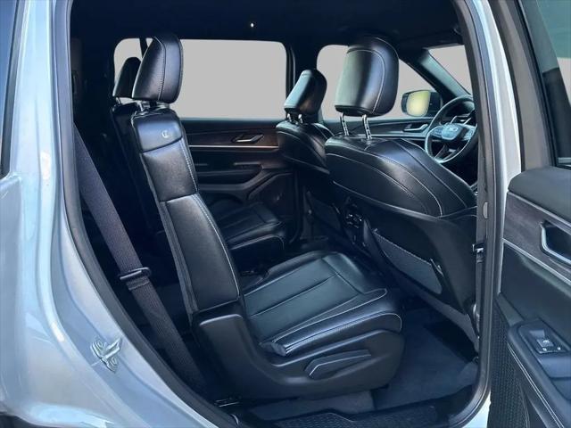 2024 Jeep Grand Cherokee L Limited 4x4