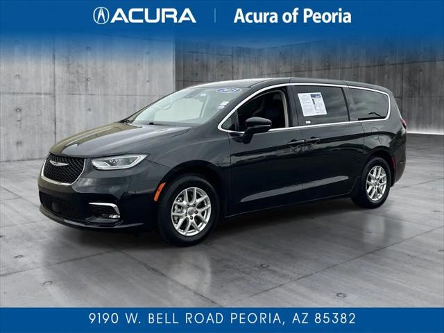 2023 Chrysler Pacifica Touring L for sale in Peoria, AZ