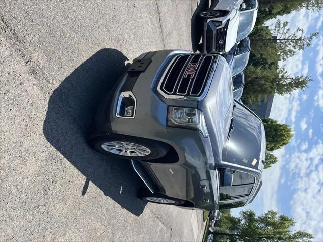 2020 GMC Yukon 4WD SLT