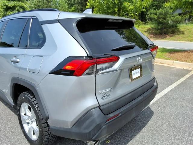 2020 Toyota RAV4 XLE