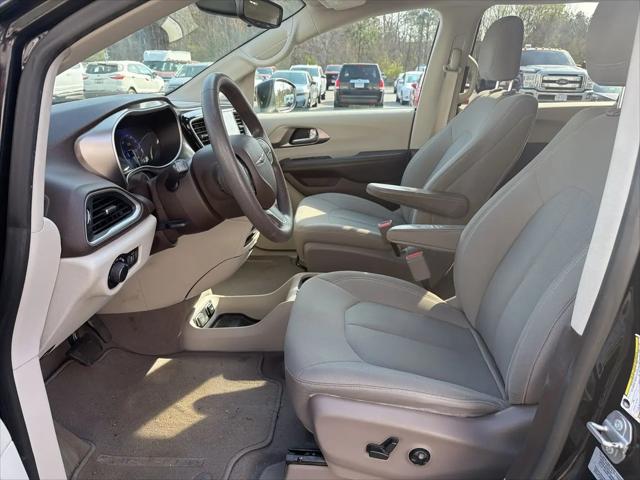 2017 Chrysler Pacifica Touring