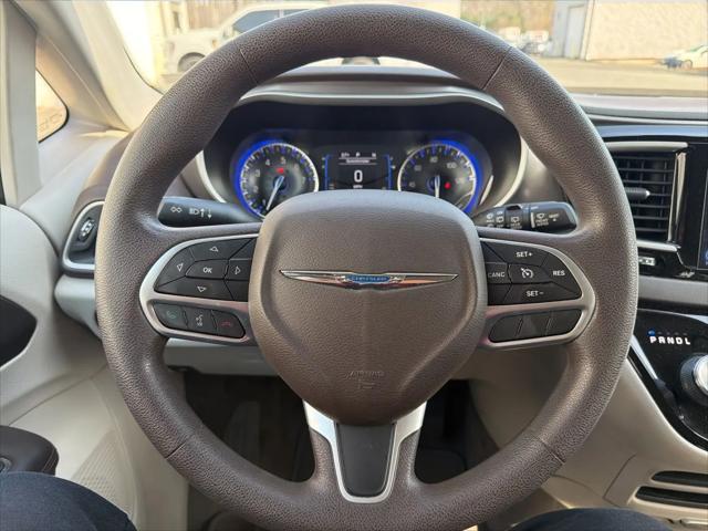 2017 Chrysler Pacifica Touring