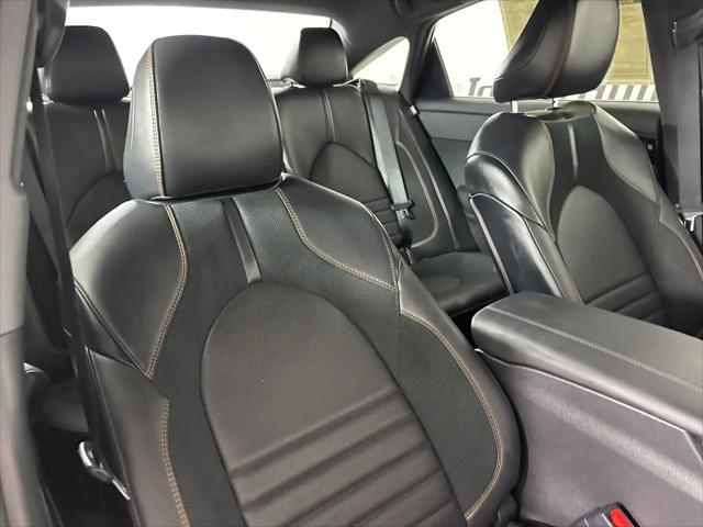 2019 Toyota Avalon Touring