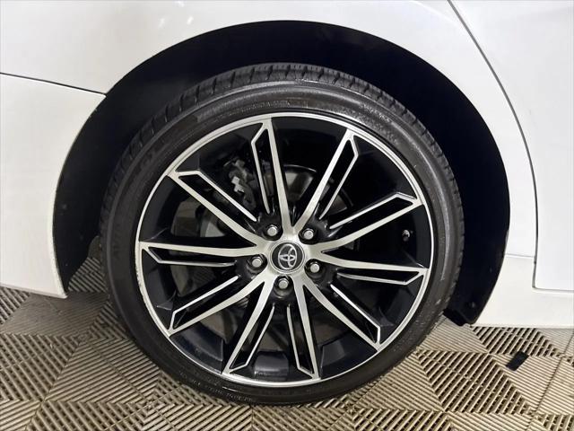 2019 Toyota Avalon Touring