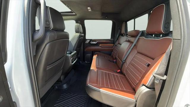 2024 GMC Sierra 3500HD 4WD Crew Cab Standard Bed Denali Ultimate