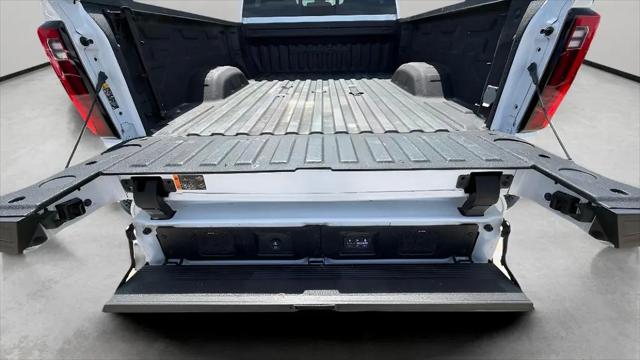 2024 GMC Sierra 3500HD 4WD Crew Cab Standard Bed Denali Ultimate