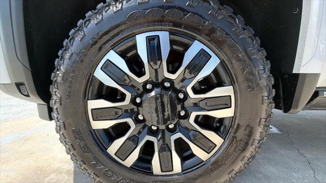 2024 GMC Sierra 3500HD 4WD Crew Cab Standard Bed Denali Ultimate