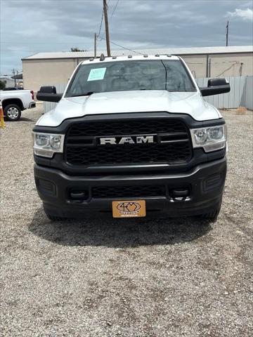 2022 Ram 3500 Tradesman/SLT/Laramie/Limited