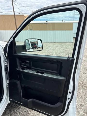 2022 Ram 3500 Tradesman/SLT/Laramie/Limited