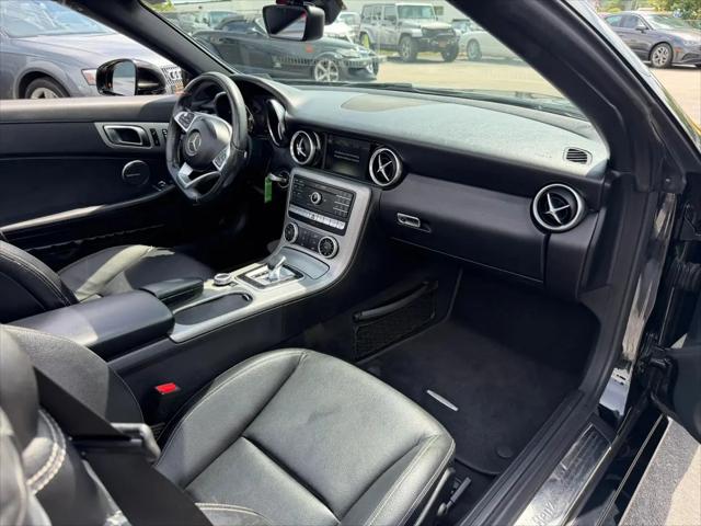 2018 Mercedes-Benz C-CLASS C 300 SLC 300