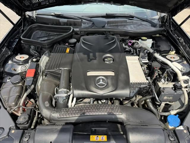 2018 Mercedes-Benz C-CLASS C 300 SLC 300