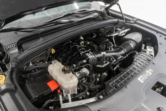 2023 Jeep Grand Cherokee Laredo 4x4