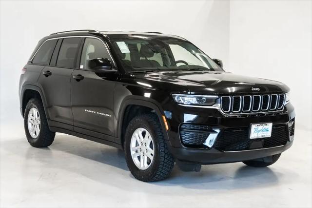 2023 Jeep Grand Cherokee Laredo 4x4