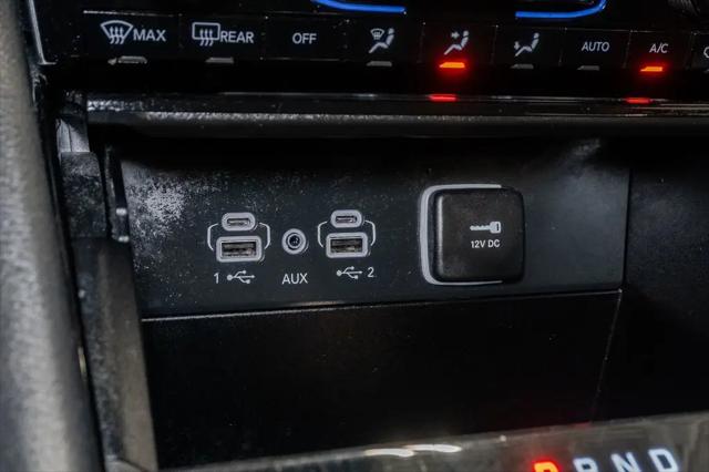 2023 Jeep Grand Cherokee Laredo 4x4