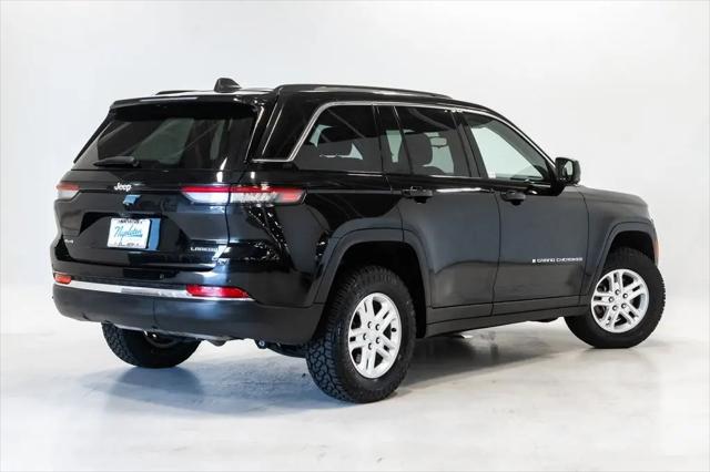 2023 Jeep Grand Cherokee Laredo 4x4