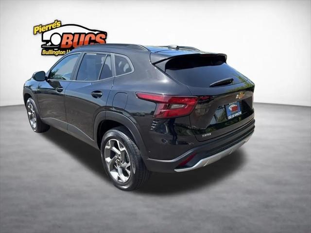 2025 Chevrolet Trax FWD LT