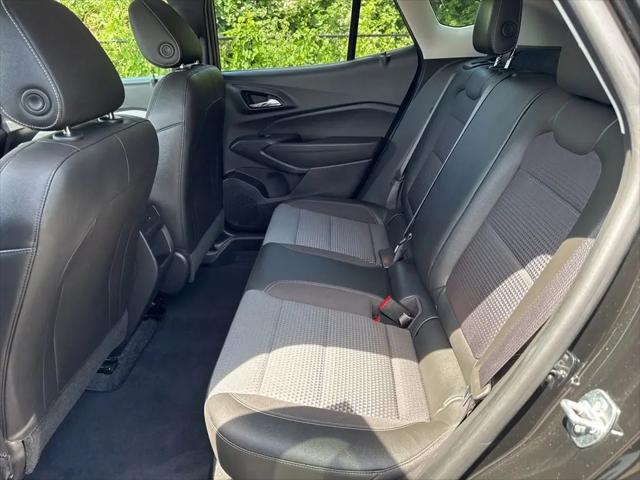 2025 Chevrolet Trax FWD LT