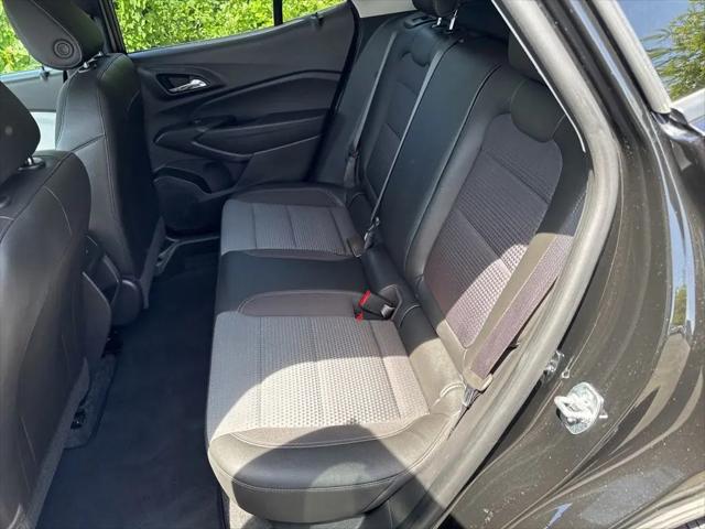 2025 Chevrolet Trax FWD LT
