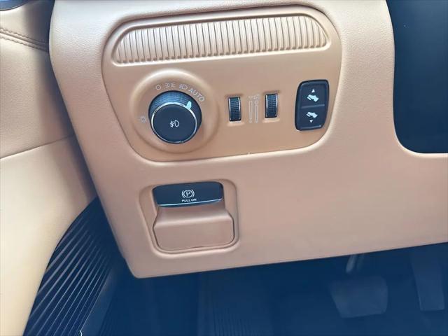 2025 Jeep Grand Wagoneer L Series III Obsidian 4x4