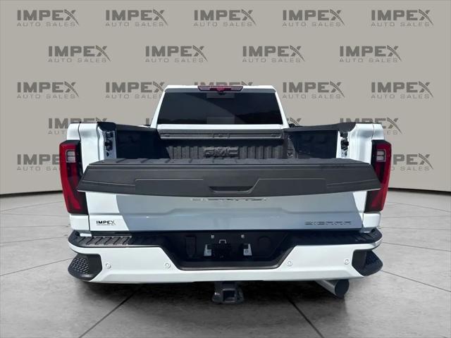 2026 GMC Sierra 2500HD Crew Cab, Standard Bed, Denali Ultimate, 4WD
