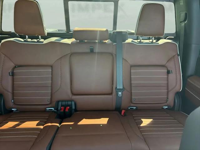 2026 GMC Sierra 2500HD Crew Cab, Standard Bed, Denali Ultimate, 4WD