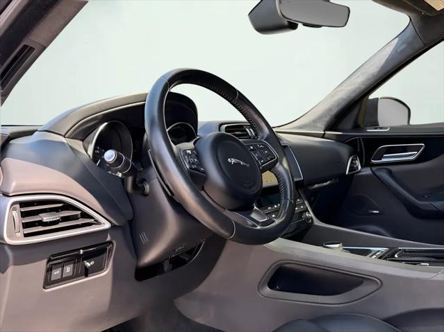 2019 Jaguar F-PACE 25t Premium