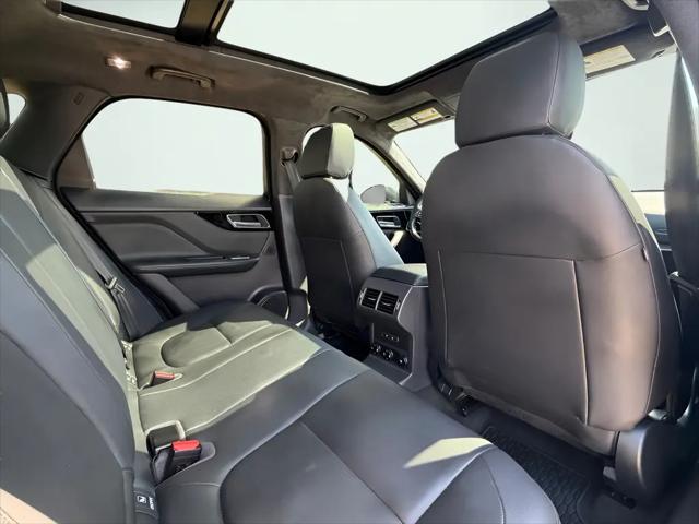 2019 Jaguar F-PACE 25t Premium