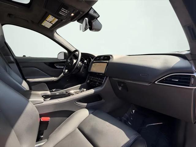 2019 Jaguar F-PACE 25t Premium