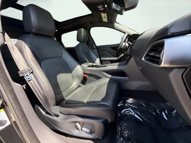 2019 Jaguar F-PACE 25t Premium