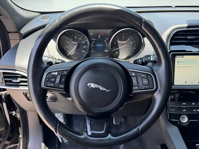 2019 Jaguar F-PACE 25t Premium