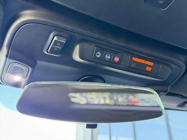 2020 Chevrolet Camaro RWD Convertible 1LT