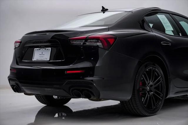 2023 Maserati Ghibli Modena Q4
