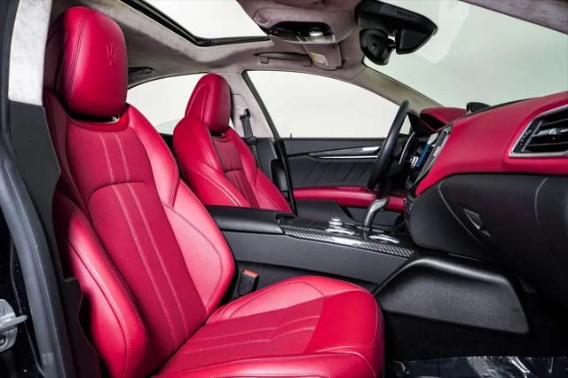 2023 Maserati Ghibli Modena Q4