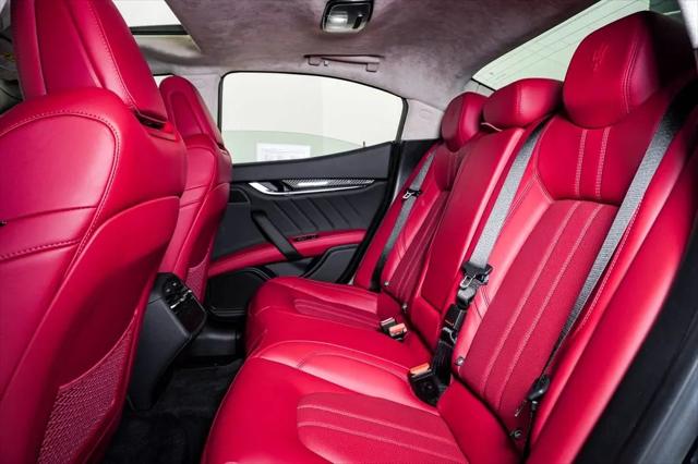 2023 Maserati Ghibli Modena Q4