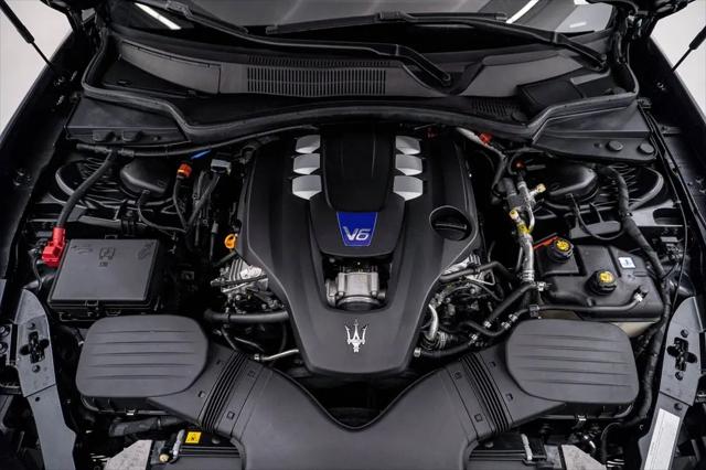 2023 Maserati Ghibli Modena Q4