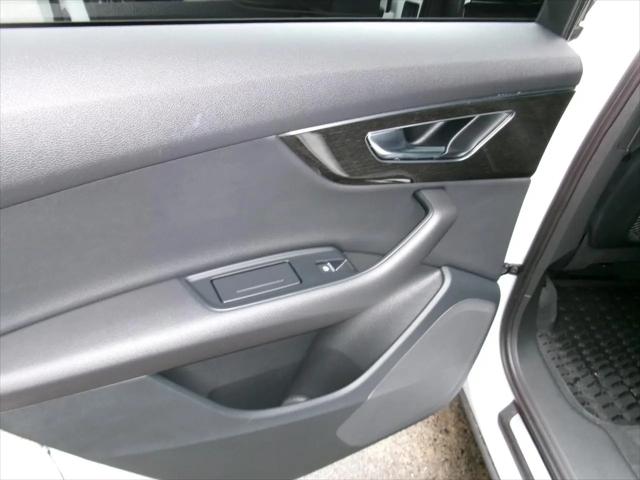 2022 Audi Q7 Premium 45 TFSI quattro Tiptronic