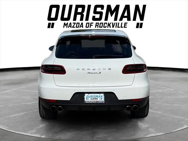 2016 Porsche Macan S