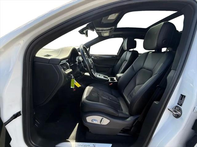 2016 Porsche Macan S