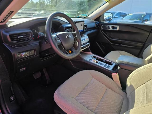 2021 Ford Explorer Base